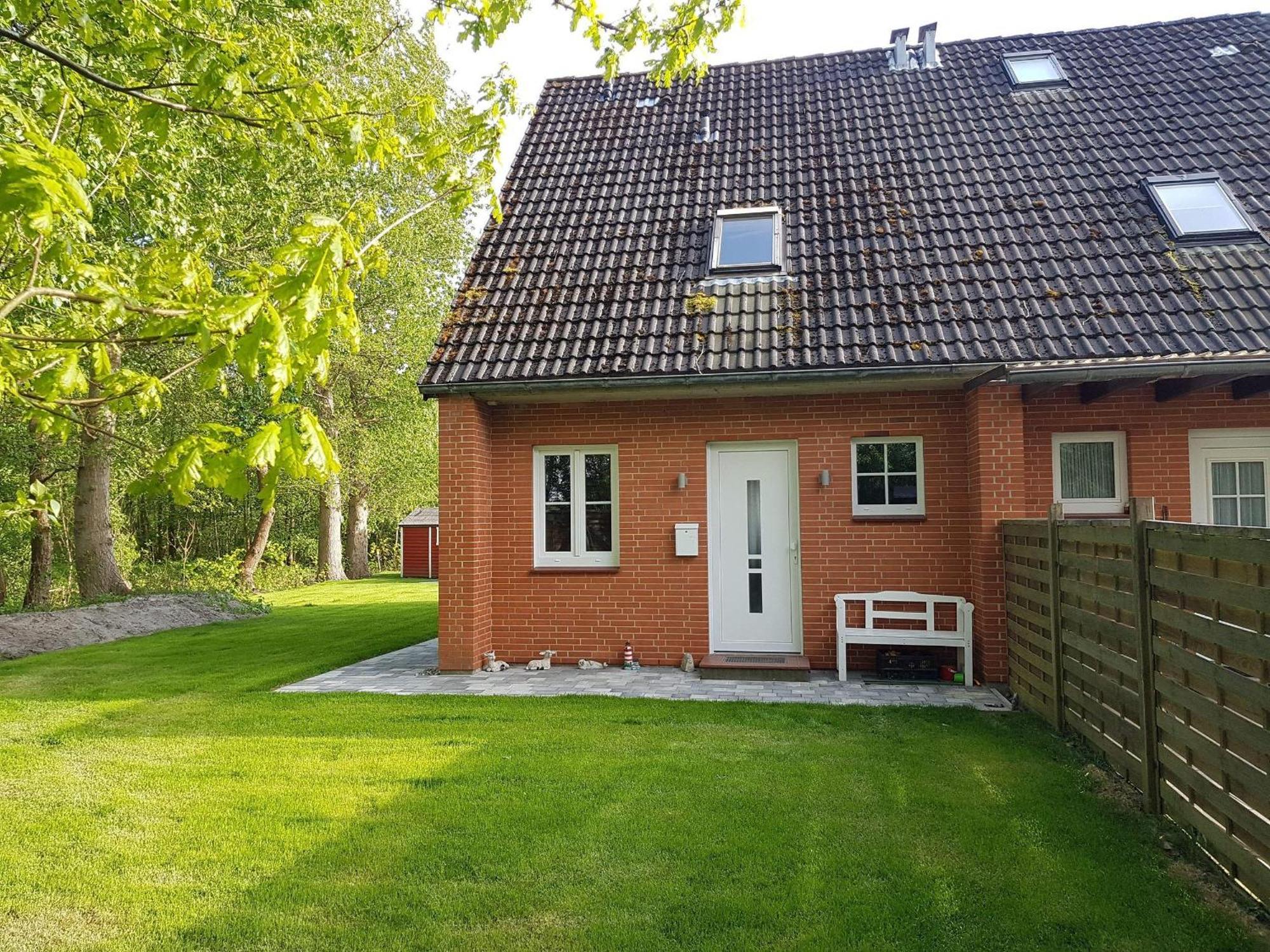 Haushaelfte-Poppenspaeler Sankt Peter-Ording Kültér fotó